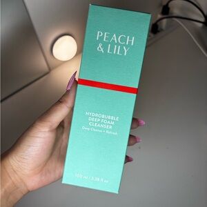 Peach and lily hydrobubble deep foam cleanser